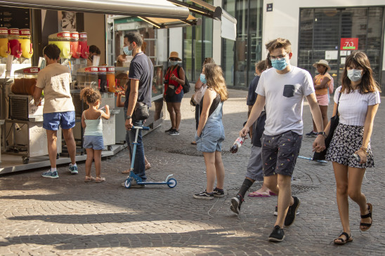 Daily Corona Cases at High Level in France