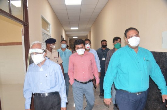 Every arrangement should be made in 7 days in Kovid care centers - Collector inspected, gave instructions