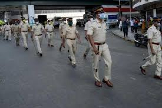 FIR against 8 policemen for not on duty, two dismissed