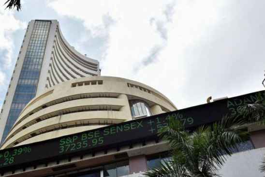 Closing bell: सेंसेक्स 135 अंक लुढ़का, निफ्टी 11,505 के नीचे बंद हुआ