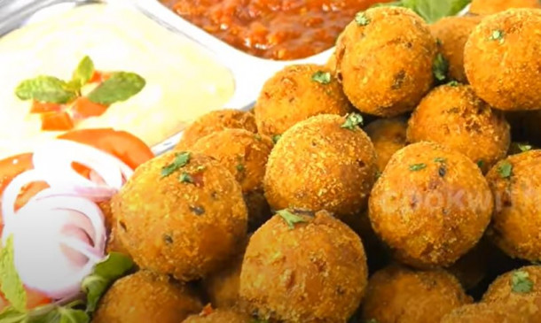 Breakfast: 5 Min में बनाएंं लजीज क्रिस्पी ब्रेड बॉल्स, सभी आएंगे पसंद