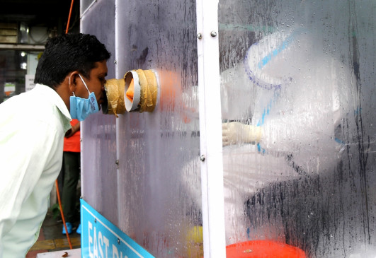 Corona cases fall in India, but death toll rises