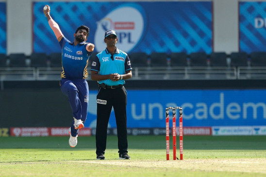 IPL-13 MI VS DC: दिल्ली ने मुंबई के सामने 111 रनों का लक्ष्य रखा, बोल्ट-बुमराह ने 3-3 विकेट झटके IPL-13 MI VS DC: दिल्ली ने मुंबई के सामने 111 रनों का लक्ष्य रखा, बोल्ट-बुमराह ने 3-3 विकेट झटके