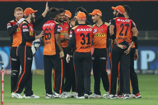 SRH vs KXIP IPL-2020: पंजाब की एक और करारी हार, हैदराबाद सनराइजर्स ने 69 रन से हराया, तीसरे नंबर पर पहुंची