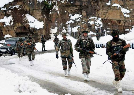 लद्दाख: माइनस 20 डिग्री तापमान पर तैनात हैं भारत और चीन के हजारों सैनिक
