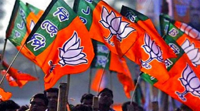 महाराष्ट्र: मुंबई भाजपा की नई कार्यकारिणी घोषित, राजहंस सिंह, अमरजीत, पवन त्रिपाठी बने उपाध्यक्ष महाराष्ट्र: मुंबई भाजपा की नई कार्यकारिणी घोषित, राजहंस सिंह, अमरजीत, पवन त्रिपाठी बने उपाध्यक्ष