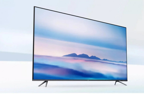 Oppo launched its first smart TV in China
