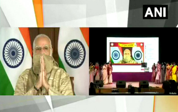 पुजोर शुभेच्छा: बंगाल में मां दुर्गा के पंडाल से बोले पीएम मोदी- आत्मनिर्भर भारत का संदेश भी बंगाल से ही सफल होगा
