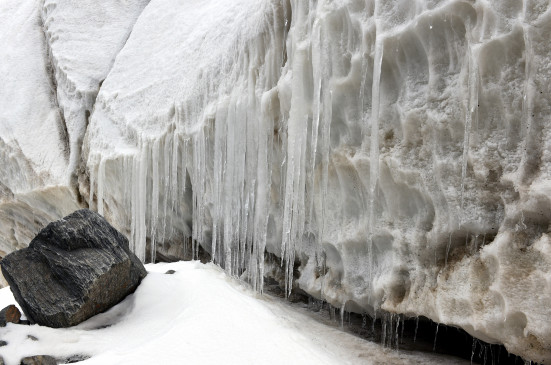 Some glaciers are moving even further: Professor of Geology