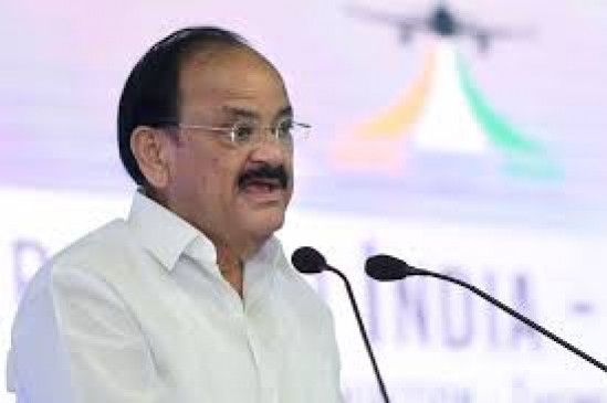 नेशनल प्रेस डे पर वेबिनार : जावड़ेकर बोले- आपातकाल में हमने प्रेस की आजादी के लिए सत्याग्रह किया, काटी जेल नेशनल प्रेस डे पर वेबिनार : जावड़ेकर बोले- आपातकाल में हमने प्रेस की आजादी के लिए सत्याग्रह किया, काटी जेल