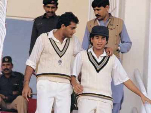 Sachin Tendulkar Debut: आज ही के दिन 1989 में, सचिन तेंदुलकर ने अंतरराष्ट्रीय क्रिकेट में किया था डेब्यू Sachin Tendulkar Debut: आज ही के दिन 1989 में, सचिन तेंदुलकर ने अंतरराष्ट्रीय क्रिकेट में किया था डेब्यू