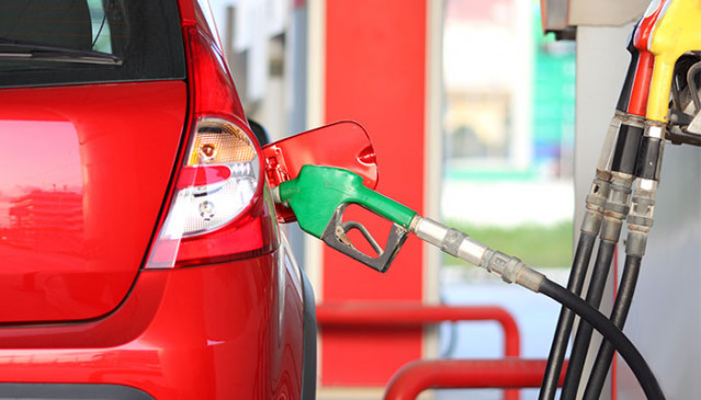 Fuel Price: आमजन की जेब पर नहीं कोई दबाव, पेट्रोल-डीजल के दाम में कोई फेरबदल नहीं