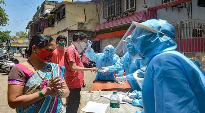 Coronavirus in India: देश में कोरोना संक्रमितों की संख्या 90 लाख के पार पहुंची, एक लाख 30 हजार से ज्यादा लोगों की मौत Coronavirus in India: देश में कोरोना संक्रमितों की संख्या 90 लाख के पार पहुंची, एक लाख 30 हजार से ज्यादा लोगों की मौत