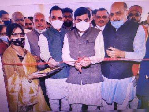 Academic calendars will not disturb the examinations in March itself. Higher Education Minister Dr. Yadav