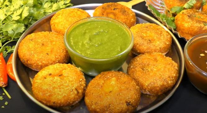 Aloo Tikki: घर पर बनाएं बाजार जैसे कुरकुरी आलू टिक्की, ये है विधि