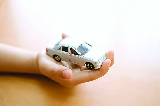 Girl died under vehicle while playing, died on the spot