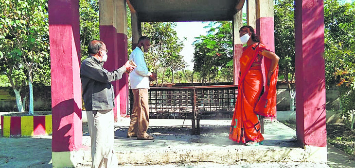 Last salvage of Mokshakastha prepared from the farms unusable material