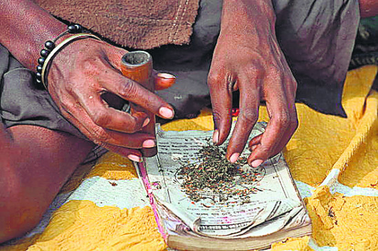 Police was patrolling, accused caught holding ganja