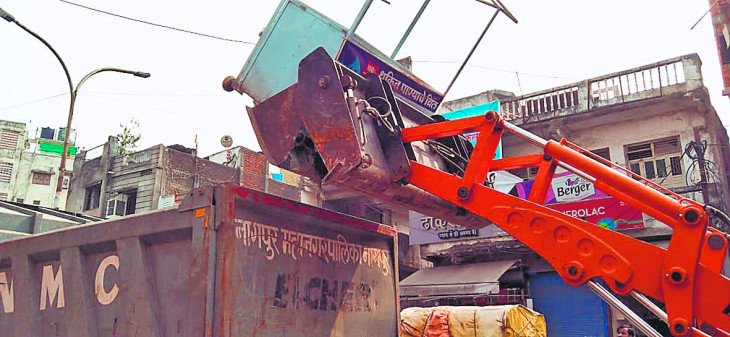 Bagudaste seized 11 encroachments after removing 500 encroachments