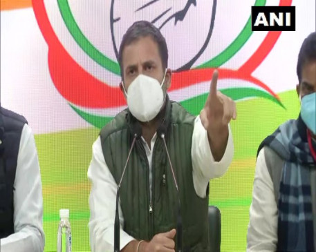 किसानों के समर्थन में आए राहुल गांधी, बोले- हम सब आपके साथ हैं, एक इंच पीछे मत हटिए