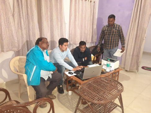 50 हजार रूपए की रिश्वत लेते रेंजर गिरफ्तार - झूठे प्रकरण में फंसाने की धमकी देकर फर्नीचर व्यवसायी से मांगे थे एक लाख रू. 50 हजार रूपए की रिश्वत लेते रेंजर गिरफ्तार - झूठे प्रकरण में फंसाने की धमकी देकर फर्नीचर व्यवसायी से मांगे थे एक लाख रू.