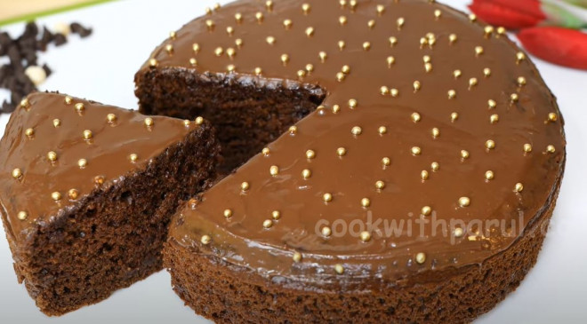 Cake: सूजी से घर पर बनाएं बेकरी जैसा केक, जानें आसान रेसिपी