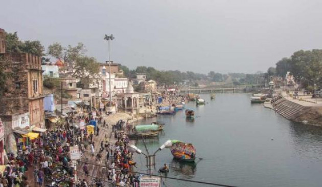 Review of measures to prevent pollution in Mandakini - team of experts with MPPCB today in Chitrakoot