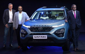 Tata Safari 14.69 लाख की कीमत में हुई लॉन्च, जानें इस एसयूवी की खासियत