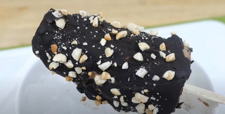 Ice Cream: बिना क्रीम के बनाएं बाजार जैसी चॉकलेट आइस्क्रीम, जानें रेसिपी