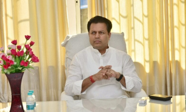 Senior litterateurs-artists will get honorarium in eight days, cultural minister Deshmukh gave information