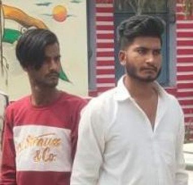 The car was robbed after killing the driver for illegal trade of intoxicants - both the accused sent to jail
