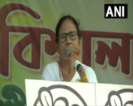 पश्चिम बंगाल चुनाव: नंदीग्राम में ममता ने मंच पर पढ़ा चंडी पाठ, कहा-मैं भी हिंदू हूं, शिवरात्रि पर जारी होगा पार्टी का मैनिफेस्टो