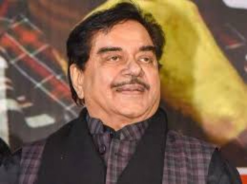 Yogi must first manage UP - Shatrughan Sinha