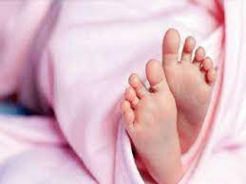 Girl dies after injecting, uproar in medical