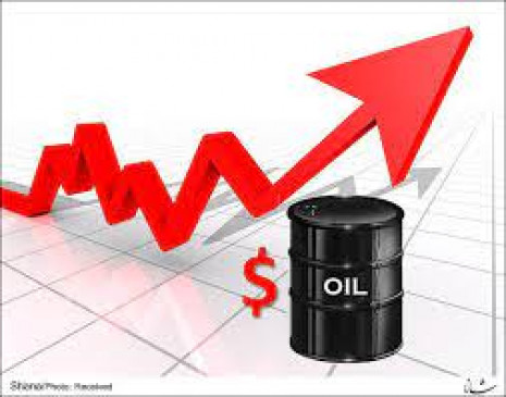 अमेरिका में कच्चे तेल का भंडार घटने से कीमतों में 4 फीसदी का उछाल
