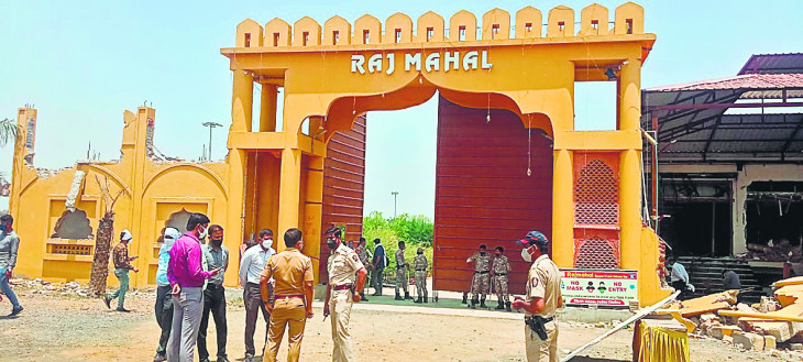Rajmahal demolition continues on court order, action will not stop
