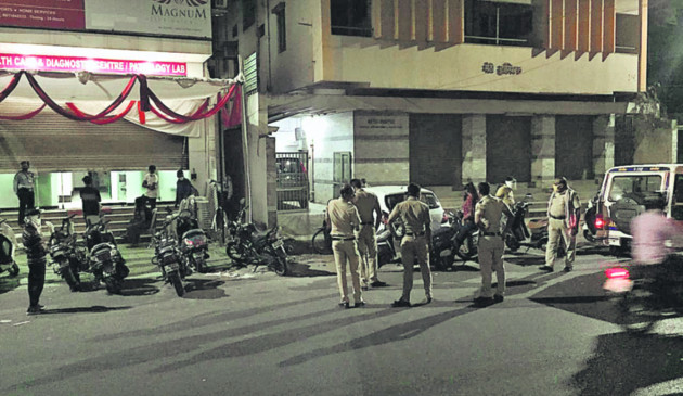 Uproar in Mangalam lab due to delay in corona test report