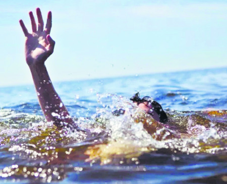 2 teens drowned in Kanhan river for swimming