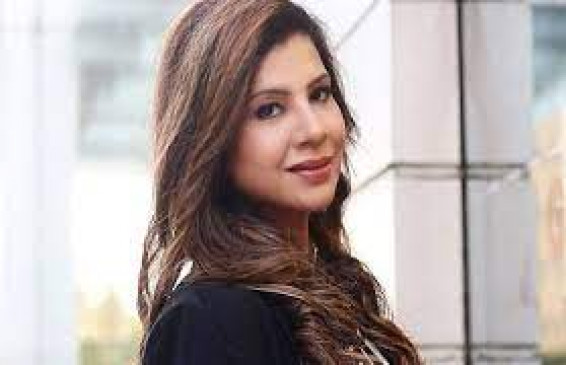 Actress Sambhavna Seth sent notice to hospital, alleging negligence in fathers treatment