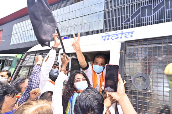 BJP workers protest against CMs program, detained