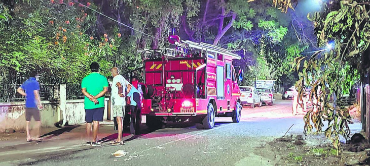 Suddenly strong smell after midnight in posh area