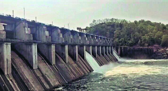3 gates of Navegaon Khairi reservoir opened up to 0.3 meters