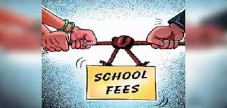 मप्र सरकार के आदेश के खिलाफ, स्कूल संचालक सड़क पर