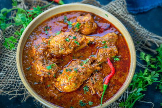 RECIPE: बनाइएं, रेस्टोरेंट स्टाइल में टेस्टी चिकन ग्रेवी