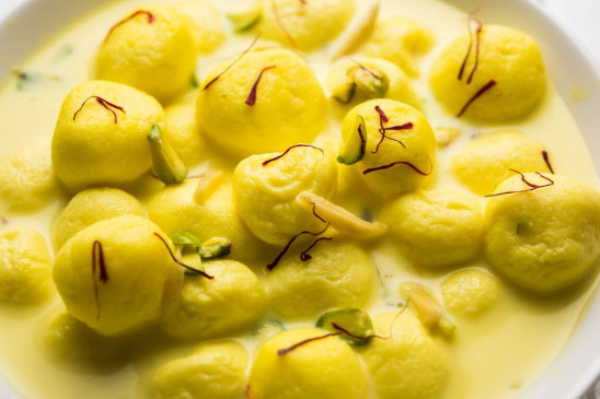Recipe: सिर्फ दूध और चीनी से झटपट तैयार हो जाएगी रस-मलाई, भूल जाएंगे बाज़ार का स्वाद 
