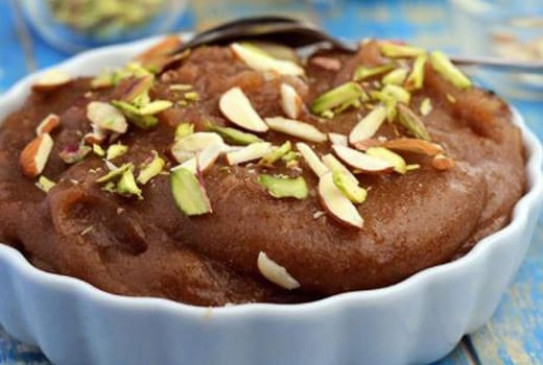 बस तीन सामग्री से बनाएं, सावन सोमवार में सिंघाड़े के आटे का हलवा 