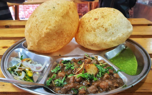Recipe: दिल्ली स्टाइल में बनाना सीखें छोले-भटूरे, घरवाले भूल जाएंगे बाजार का स्वाद