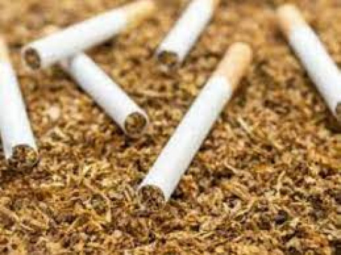 Smuggling of foreign cigarettes from the train, goods worth 33.42 lakh recovered