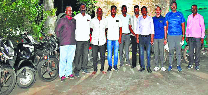 Vehicles used to be stolen from Nagpurs medical college premises, gang busted