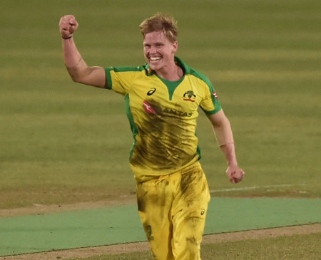 Australian fast bowler Ellis to join IPL